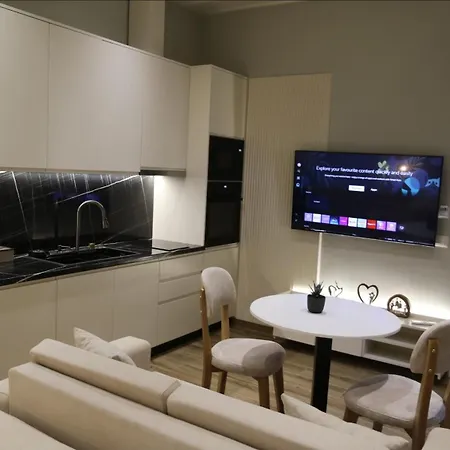 Apartment The Leads 3*
